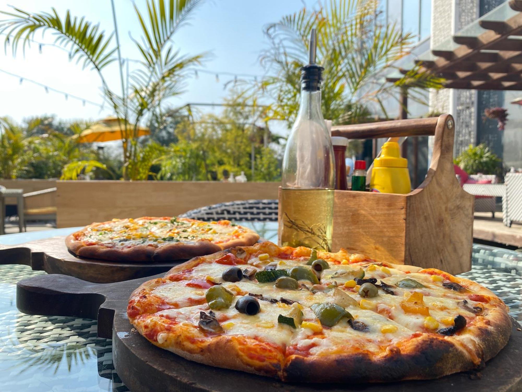Karma Lakelands, Gurugram Gurgaon Esterno foto