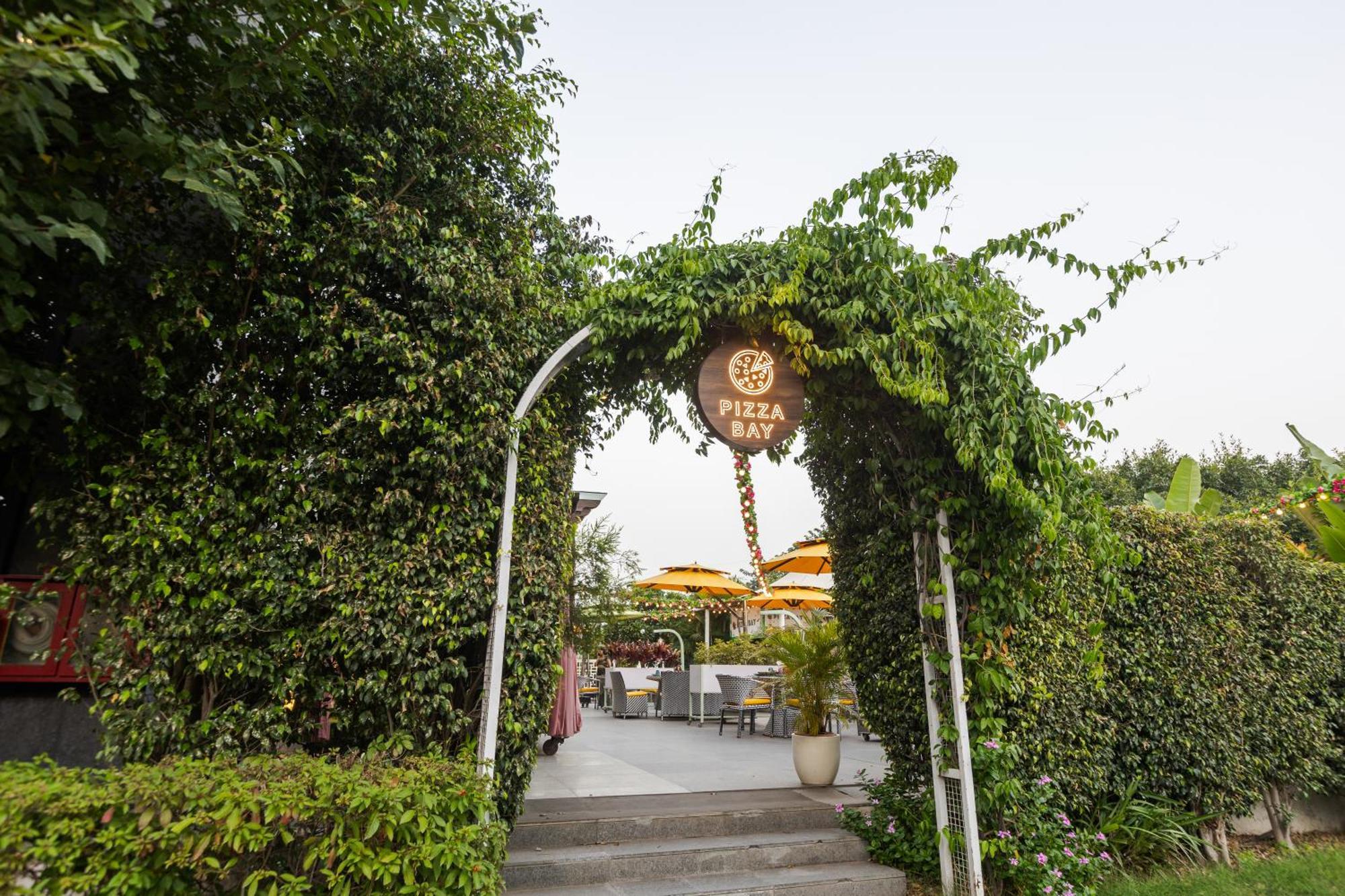 Karma Lakelands, Gurugram Gurgaon Esterno foto