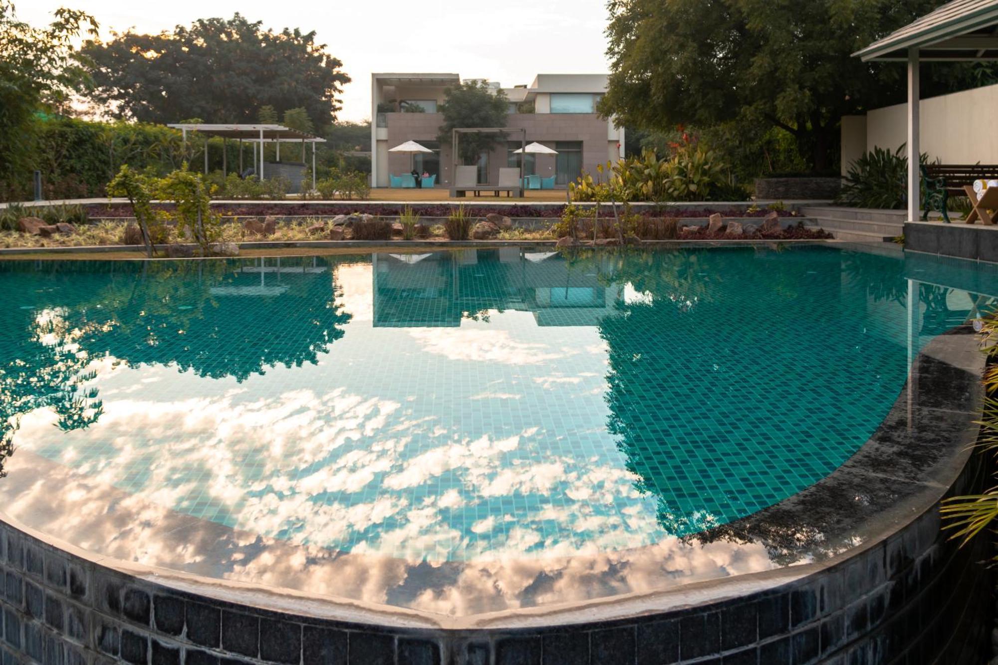 Karma Lakelands, Gurugram Gurgaon Esterno foto