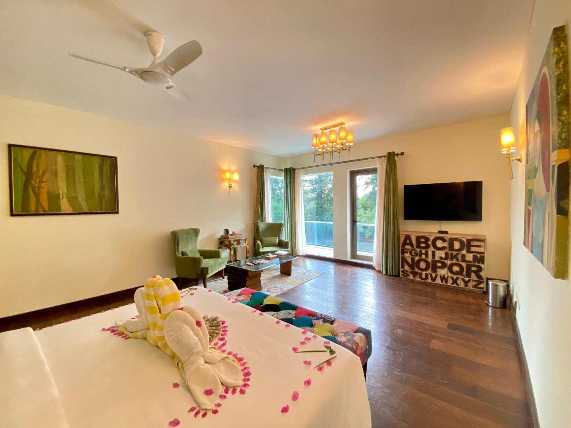 Karma Lakelands, Gurugram Gurgaon Esterno foto